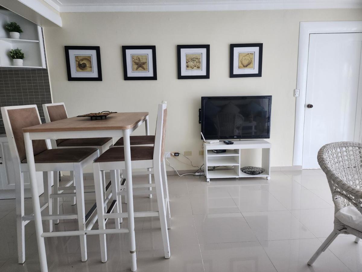 2 Bedrooms, 2 Bathrooms, Pool And Near From The Beach ฆวนโดลีโอ ภายนอก รูปภาพ